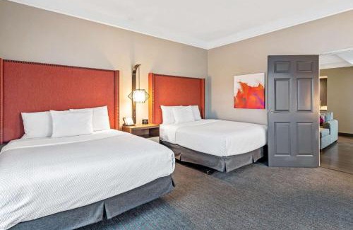 Downtown Hotel | La Quinta by Wyndham San Francisco Airport North - Free Airport Shuttle