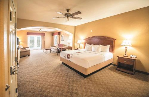 Marble Falls Hotel | La Quinta by Wyndham Marble Falls