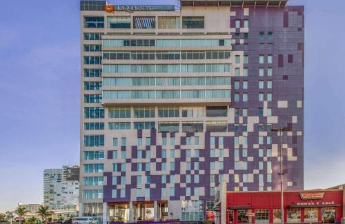 Angelopolis Hotel | La Quinta by Wyndham Puebla Palmas Angelopolis