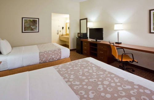 East Bloomington Hotel | La Quinta Inn by Wyndham Minneapolis Airport Bloomington