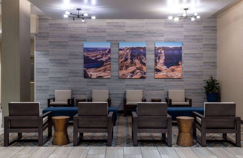 Holbrook Hotel | La Quinta Inn & Suites by Wyndham Holbrook Petrified Forest