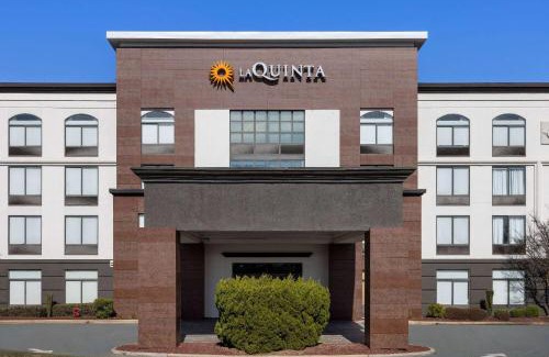 Mooresville Hotel | La Quinta Inn & Suites by Wyndham Mooresville