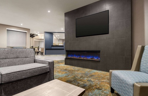 Round Rock Hotel | La Quinta Inn & Suites by Wyndham Round Rock North