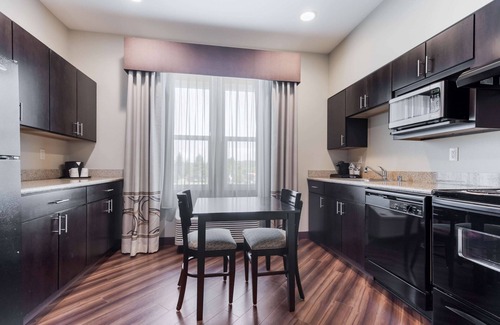 Auburn Hotel | La Quinta Inn & Suites by Wyndham Auburn