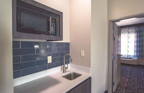 Pampa Hotel | La Quinta Inn & Suites by Wyndham Pampa