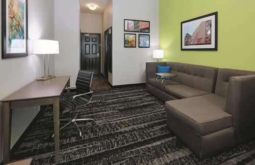 Tyler Hotel | La Quinta Inn & Suites by Wyndham Tyler South