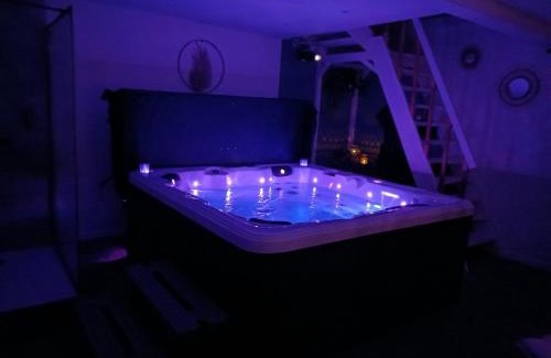 Noyelles-sous-Bellonne House | La Réserve, Suite et SPA
