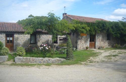 Vernoux-en-Gatine Bed & Breakfast | la raymondiere