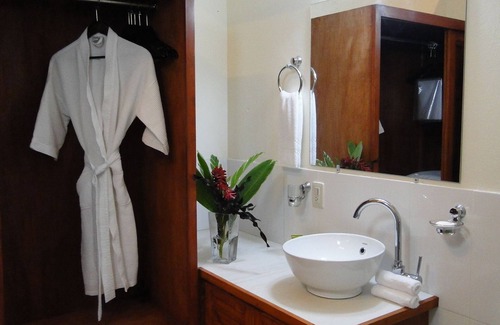F.w.i Hotel | La Reserve Hotel