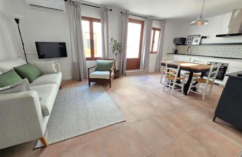 Perales de Tajuna House | La Rinconada de Perales