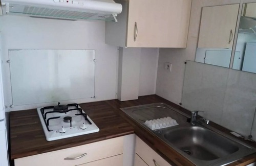 Abjat-sur-Bandiat House | La Ripole Campsite * - MOBILE HOME BIKINI 3 rooms 4 people