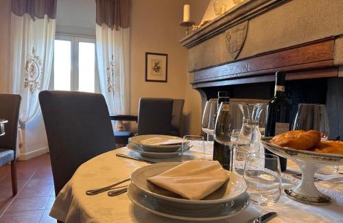 Camporgiano Cabin | La Rocca di Camporgiano