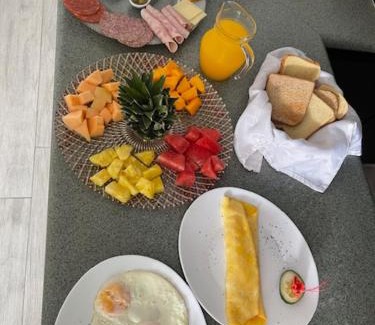 Contadora Island Bed & Breakfast | La Romantica