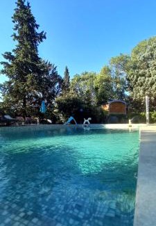 Le Bosc House | La roulotte à Juju
