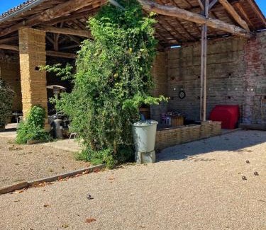 Monbequi Bed & Breakfast | la roulotte dépote