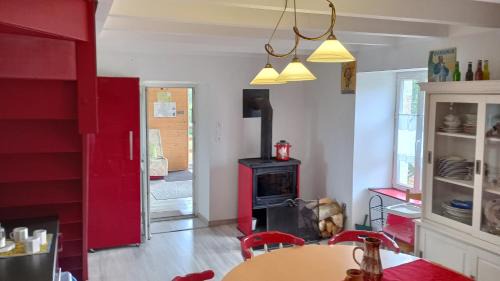 Saint-Agreve Apartment | La Salamandre