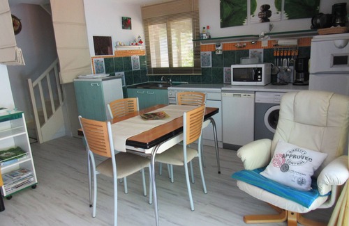 Piriac-sur-Mer House | 'La Suite d'AUTOMNE' Aux Trois Saisons in PIRIAC S/MER 2-3 adults.