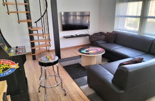 Rethel Apartment | La suite Gaming - Suite 8 personnes