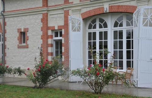 Brain-sur-Allonnes Apartment | LA Terrasse façon Giverny - GITE 2 personnes -