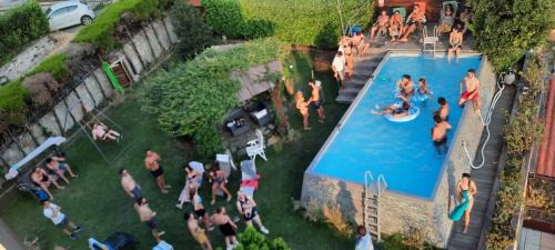 Carenno Apartment | La Terrazza Casa Vacanza