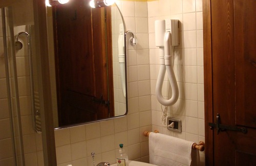 Saint-Rhemy-en-Bosses Bed & Breakfast | La Thuillettaz B&B Maisons de Montagne