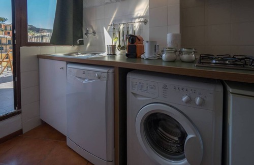 Vernazza Apartment | La Torretta dei Merli with Views