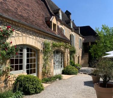 Saint-Cybranet Bed & Breakfast | La Tour de Cause