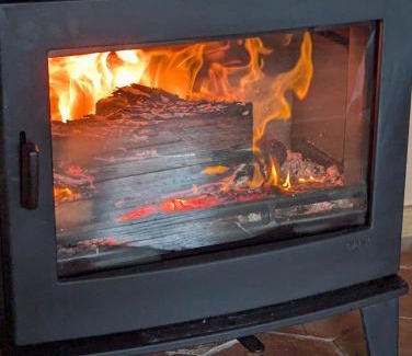 Plozevet Bed & Breakfast | La Tour du Bois Dormant