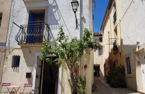 Bouzigues House | La Trémière, maison de village, sauna, vue garrigue