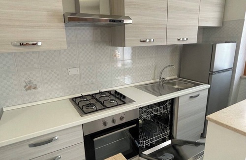 Termoli Apartment | La Vedetta apartment, spacious accommodation with sea view terrace