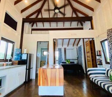 Caribbean Way House | La Vida Belize - Casita