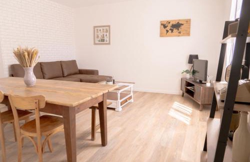 Sainte-Florence House | La Vie En Gîte (Le Vintage)