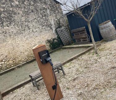 Hommes House | La Vignellerie du Lac