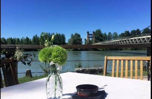 Brangues Villa | La Villa Bacchus au bord de l'eau, piscine chauffée, PROMO AUTOMNE 2025