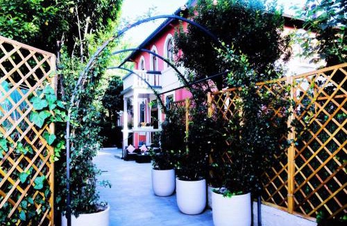 Zona Zara Bed & Breakfast | La Villa bed & breakfast