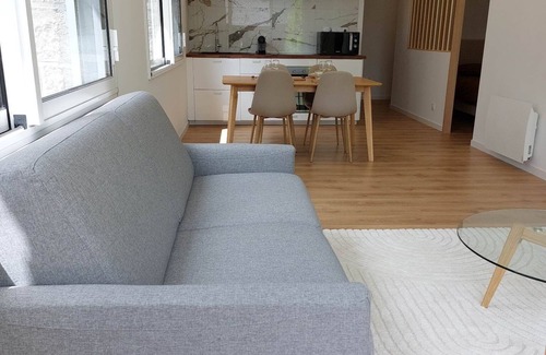 Rodez Apartment | La Villa Bompard 48m² Cœur de Ville Avec Terrasse