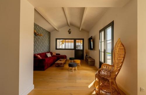 Quartier des Boucholeurs Villa | La Villa des Vagues