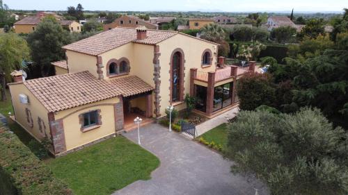 Perelada Villa | La Villa Du Golf Peralada