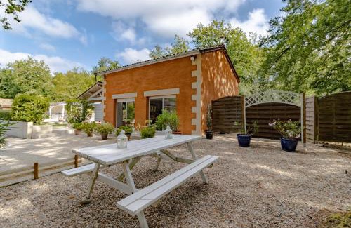 Pomport House | La Villa du Mas des Chenes