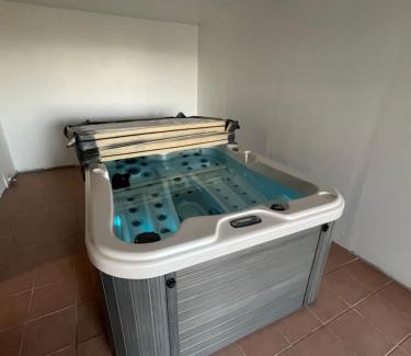 Les Adrets-de-l'Esterel Apartment | La Villa kinza