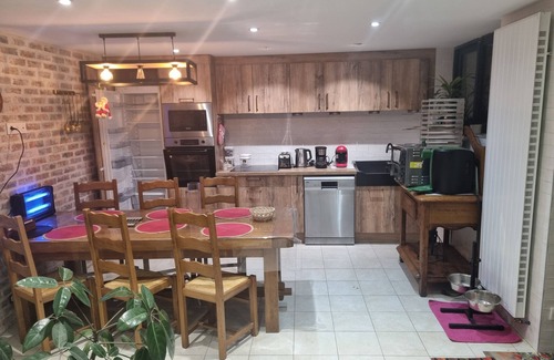 Bucquoy Villa | LA VILLA MARCELLE, pets welcome, 45 MN from Paris Nord by TGV,