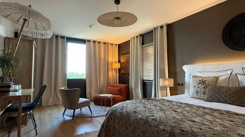 Fronsac Bed & Breakfast | La Villa Tonga - Chambres d'hôtes à Fronsac