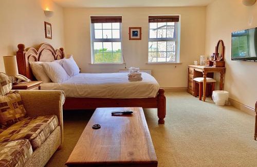 Alderney Hotel | La Ville Hotel