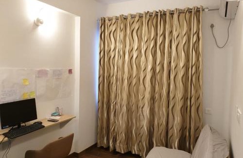 Navalur Apartment | La Vista 1