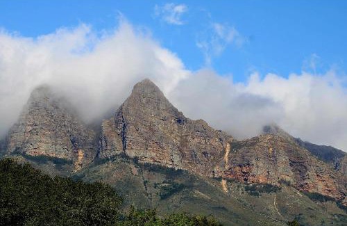 Drakenstein Resort | La Vita Romantic Getaway Cabin