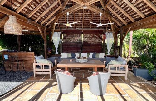 Le Gosier Villa | La Voile Grise - Villa de charme - Sea View
