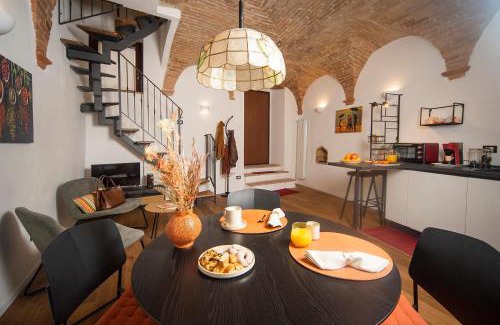 Trevi Apartment | La Volta