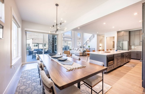 Deer Mountain House | *Labor Day Sale* Free Activities with every Stay—Book Now, Travel Anytime Through December 17th!