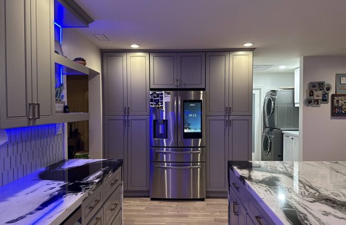 Harbor House | Labor Day Sale: Near Disneyland, Knotts & Aquarium!