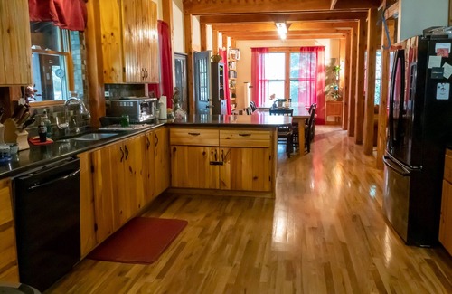 Tully House | Labrador Mountain House